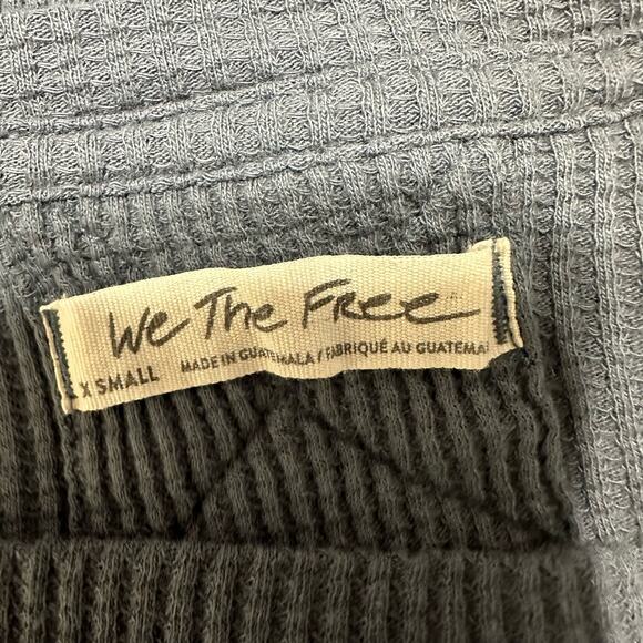 We The Free Womens Waffle Knit Top Slouchy Oversized Size XS Blue OB1169470‎ - Picture 2 of 5